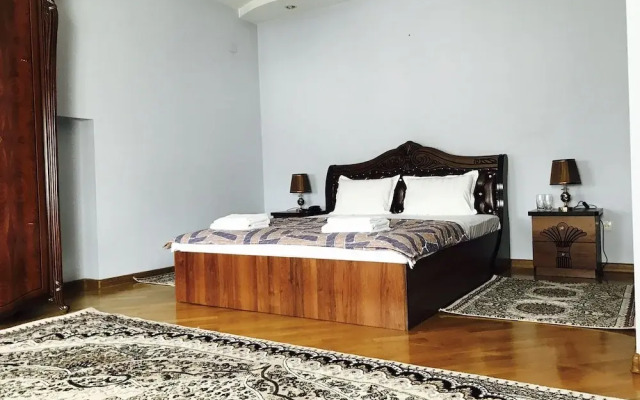 Tamerlan Hotel