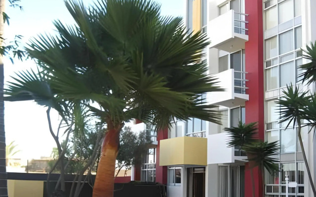 Dali Suites - Adults Only