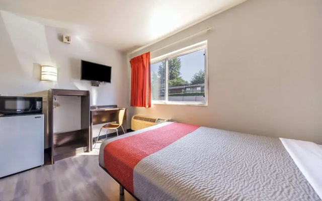 Studio 6 Seattle, WA – Sea-Tac Airport South