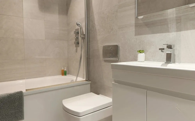 Urban Heaven - 6 Sleeper in the Heart of Bricklane