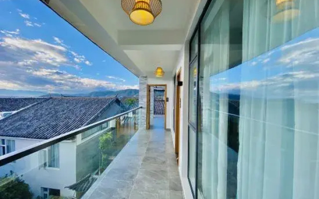 ayan house