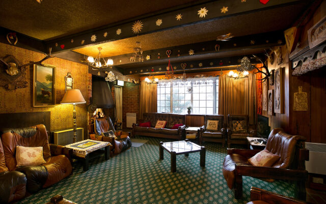 Karelia Alpine Lodge