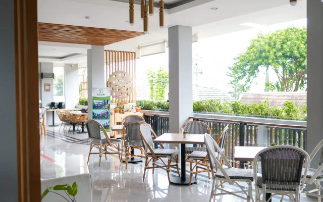 Facade Hotel Tawangmangu