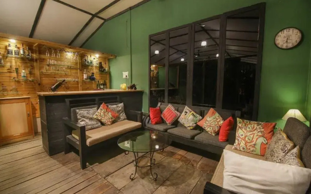 Wilderness camp Resort Pench