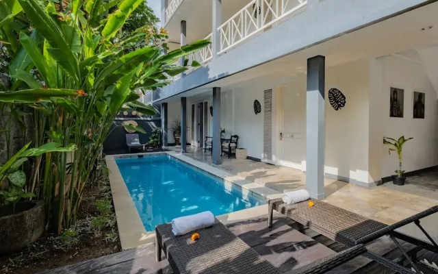 The Kanjeng Suite Petitenget