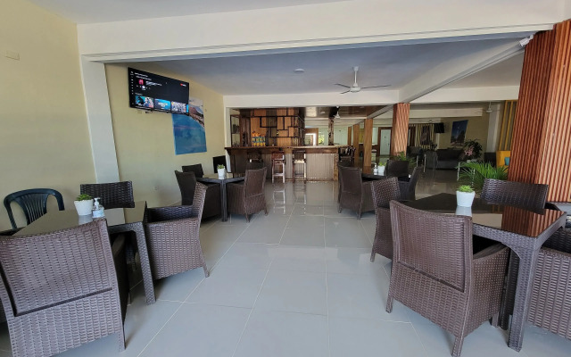 Luxury Chic Hotel
