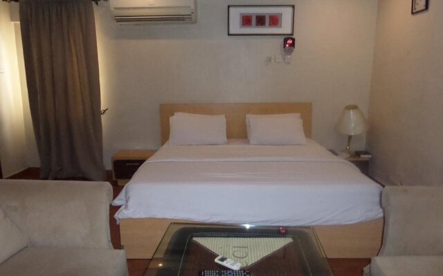 Noah's Ark Hotel & Suites