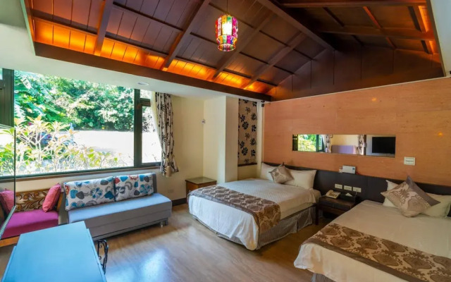 Hualien AzureVILLA B&B
