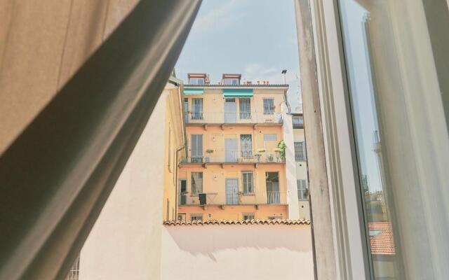 Small Apartment in the Navigli Area