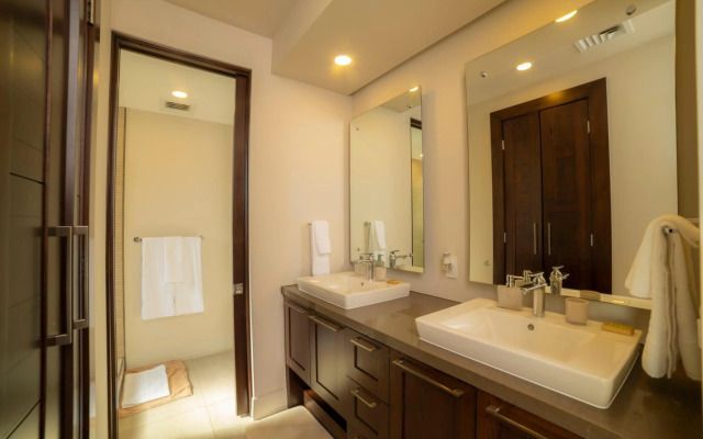 Best Views in Los Sueños 3 bdr Miramar