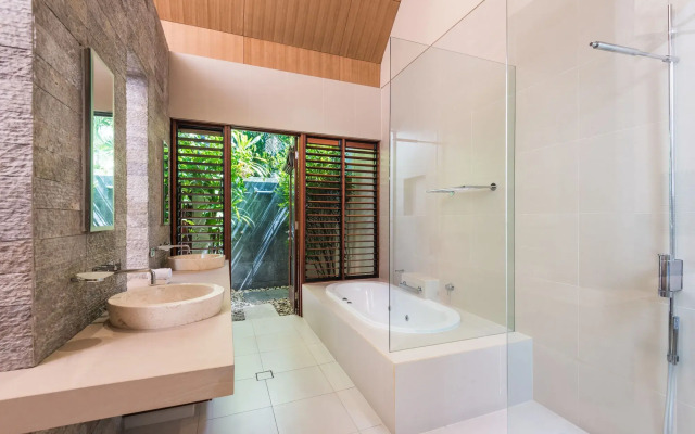 Niramaya Villas and Spa
