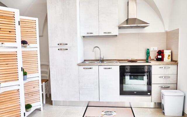 Equorum Prospectus 2 - OSTUNI CENTRO - Guest House