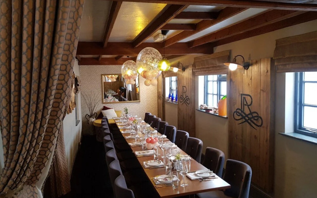The Royal Arms Hotel
