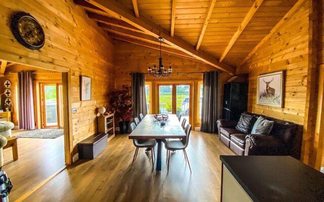 Beautiful 3-bed Luxury Private Lodge in York