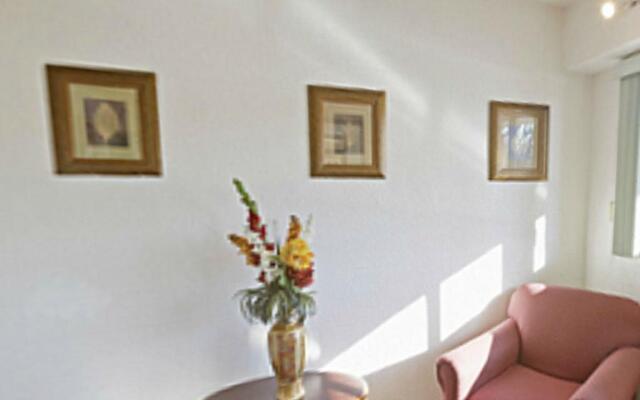 Days Inn by Wyndham Charlotte University