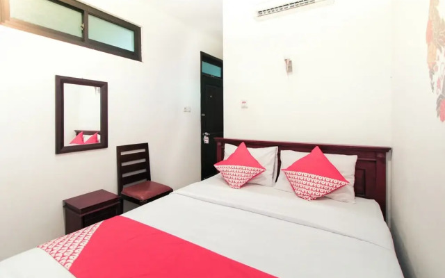 Hotel O Genteng Near Genteng Market Formerly Uno Hotel