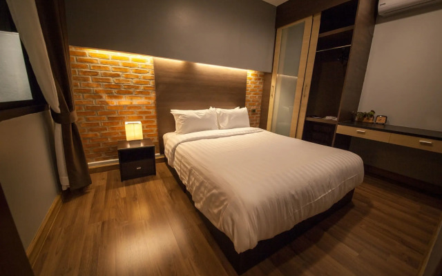 Feel Nimman Boutique