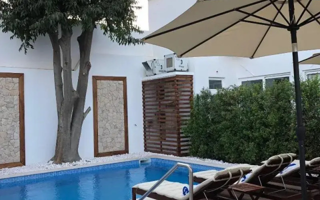 Villa Rio Guest House Suites