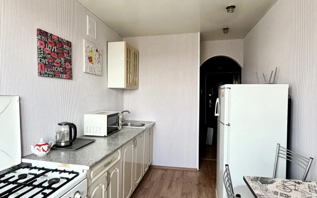 Апартаменты на проспекте Октября 158