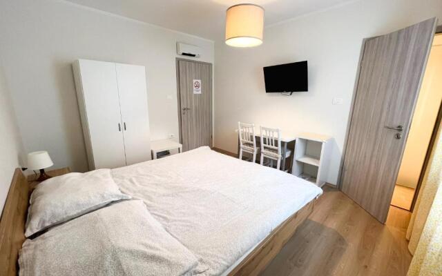 HOP HOUSE Garni Hotel