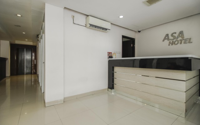 RedDoorz Plus near Galaxy Bekasi
