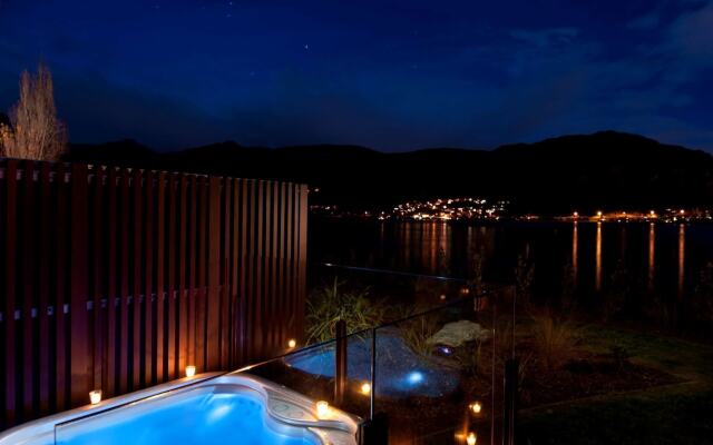Hilton Queenstown Resort & Spa