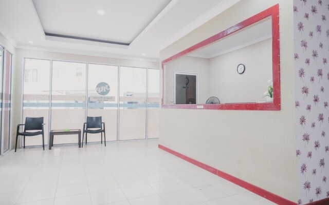 RedDoorz near Nagoya Hill Batam 4