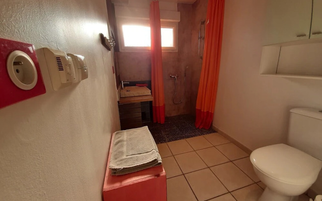 Puravida Lodge and Apparts