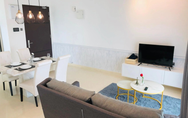 Tritower, 5mins to CIQ, Luxury apartment in JB town – Guest Rooms – Johor Bahru