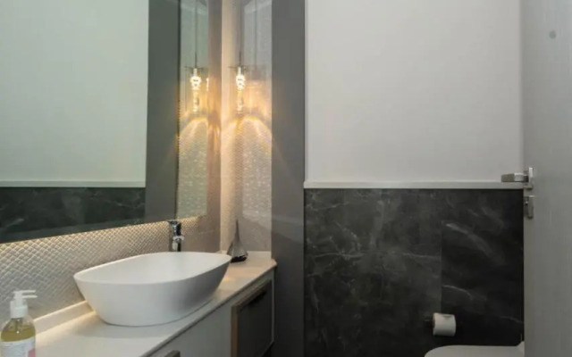 Bayview 303