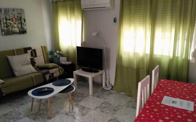 Pedregalejo Beach Apartment 4