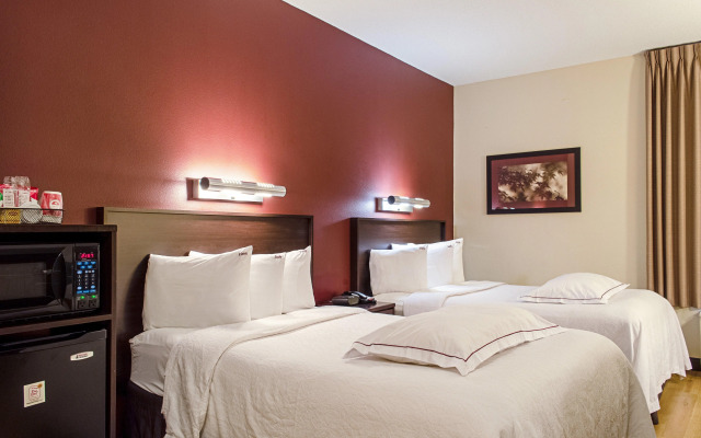 Red Roof Inn PLUS+ Boston - Logan