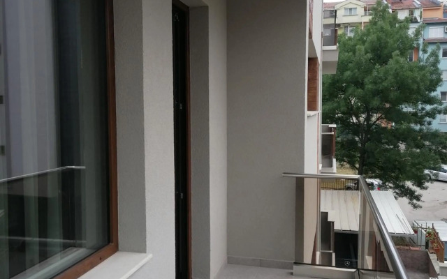 Дунав билдингс