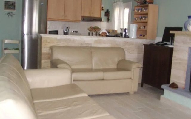 Feels Like Your Home at Ermioni