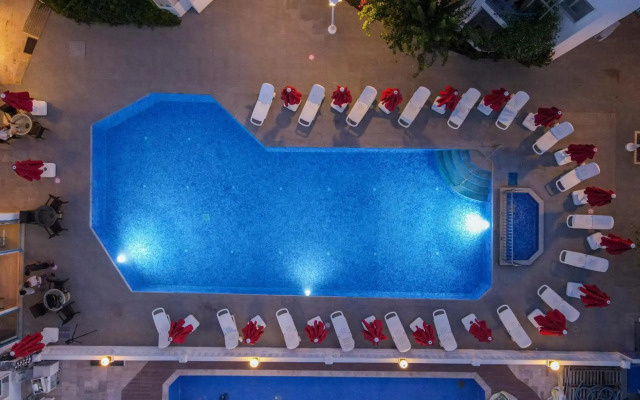 Serhan Hotel