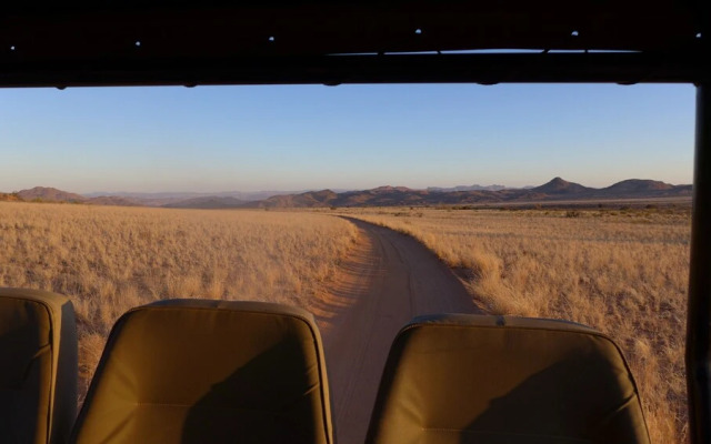 Sandfontein Lodge & Nature Reserve
