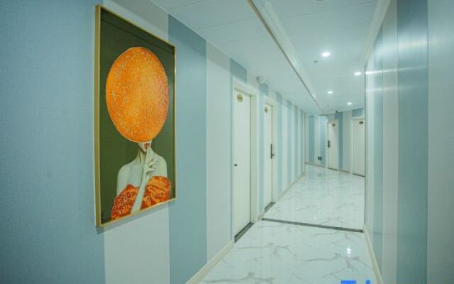 Star Hotel