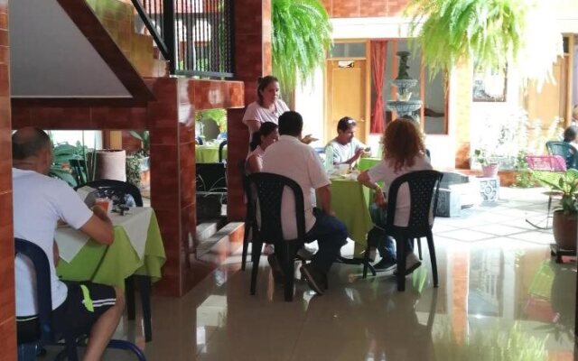 Hotel Colonial - Honda -