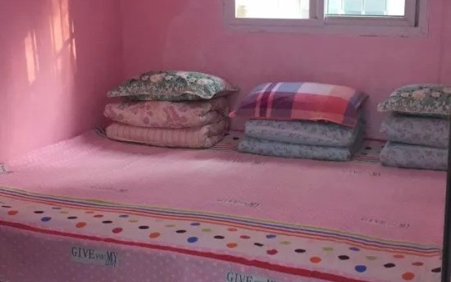 Qinxiang Farm House