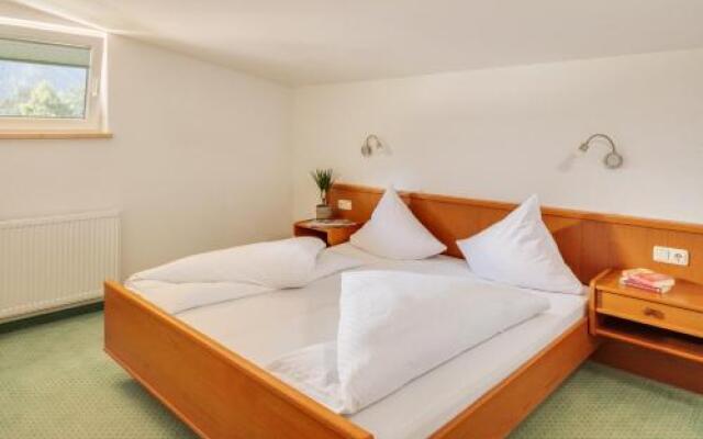 Hotel-Pension Enzian