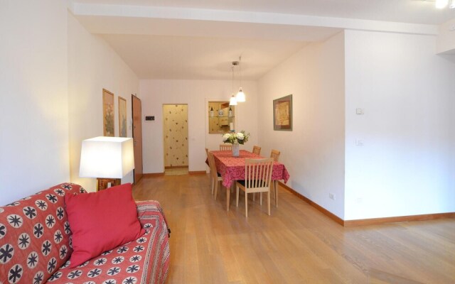 Stunning Apartment in Venezia With 2 Bedrooms and Wifi