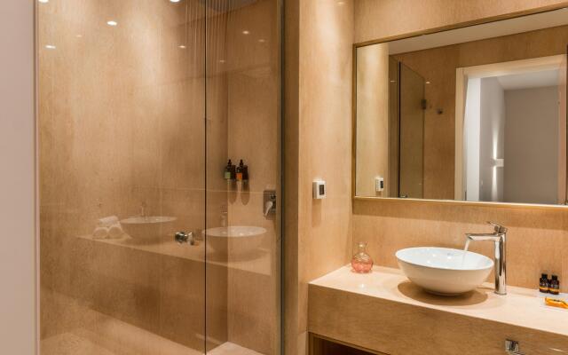 Ariadne Luxury Maisonette Chania Venetian Harbour