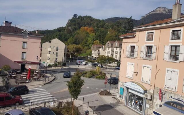 Charmant studio au cœur du village de voreppe