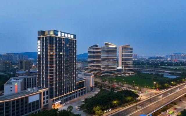 Elong Hotel(Wenzhou South Railway Station & Intime Department Store Branch)