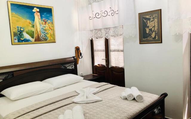 White House Berat