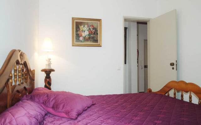 B21 - Seashell Apartment in Downtown Lagos