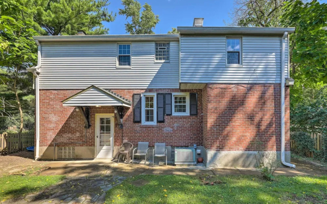 Charming Cincinnati Home < 10 Mi to Downtown!