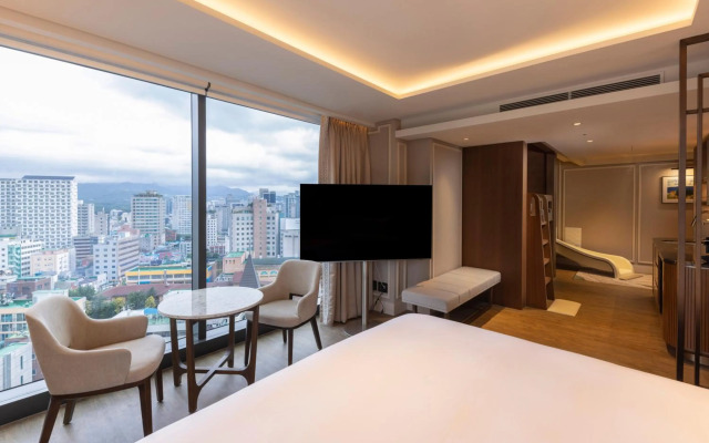 The Ambassador Seoul - A Pullman Hotel