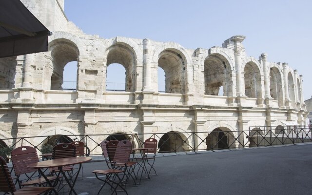 Arles Hideaway - Le Duplex Des Arènes