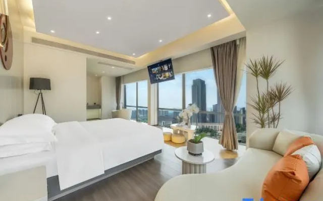 Tianyi Panorama Hotel